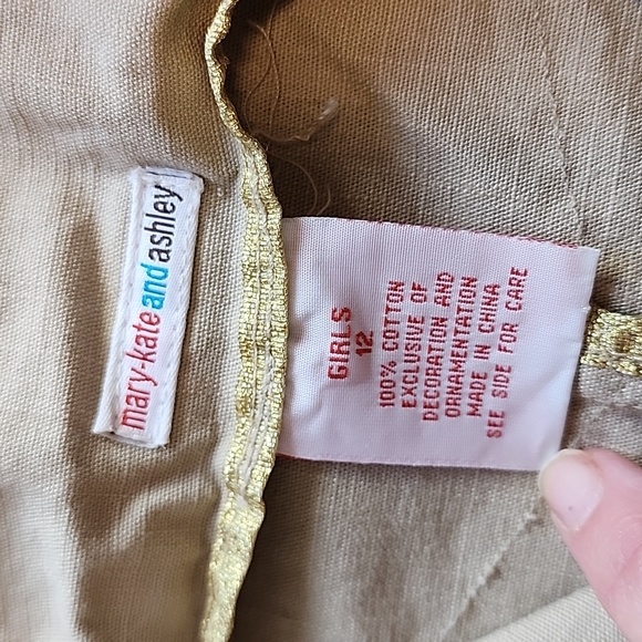 Adorable Mary-Kate and Ashley Jacket - Picture 7 of 10